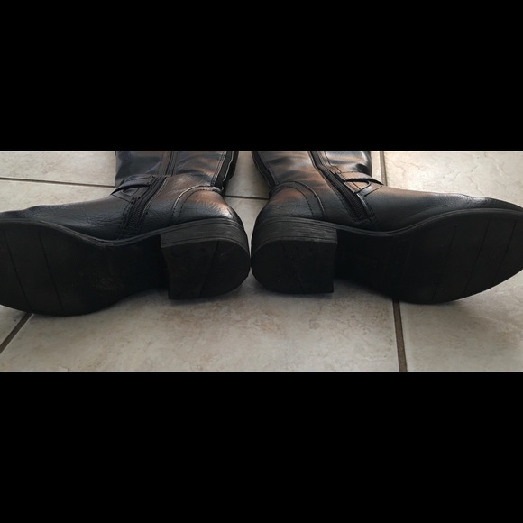 Croft & Barrow Riding Boots - Picture 4 of 5